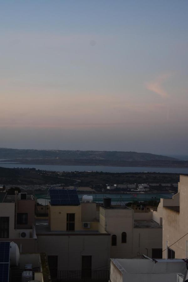 Sunset And Seaview Apartment -Brand New 梅利哈 外观 照片