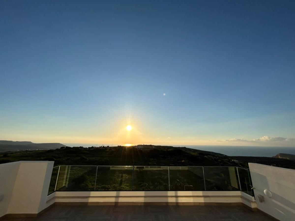 Sunset And Seaview Apartment -Brand New 梅利哈 外观 照片